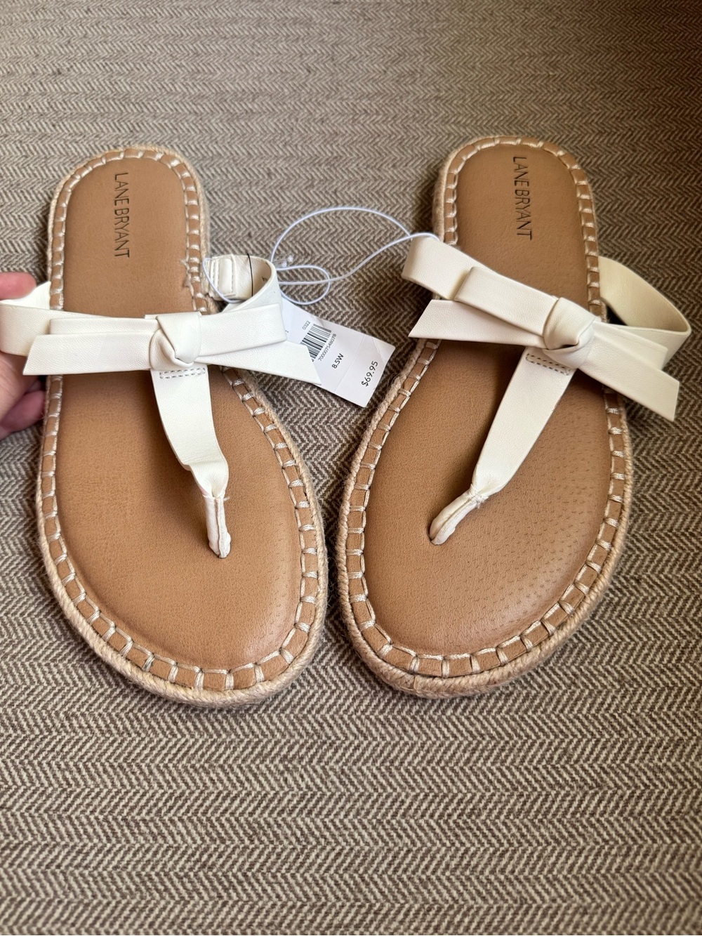 Lane Bryant Dream Cloud Bow Thong Espadrille Sandal - 8.5 Wide Width -NWTs - Picture 2 of 9